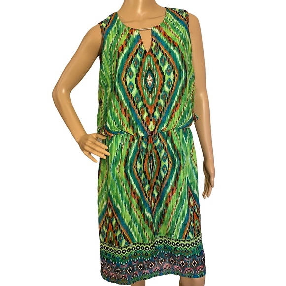 HP ๐ฅณ TIANA B. | GREEN DRESS SZ 10 - Picture 1 of 16